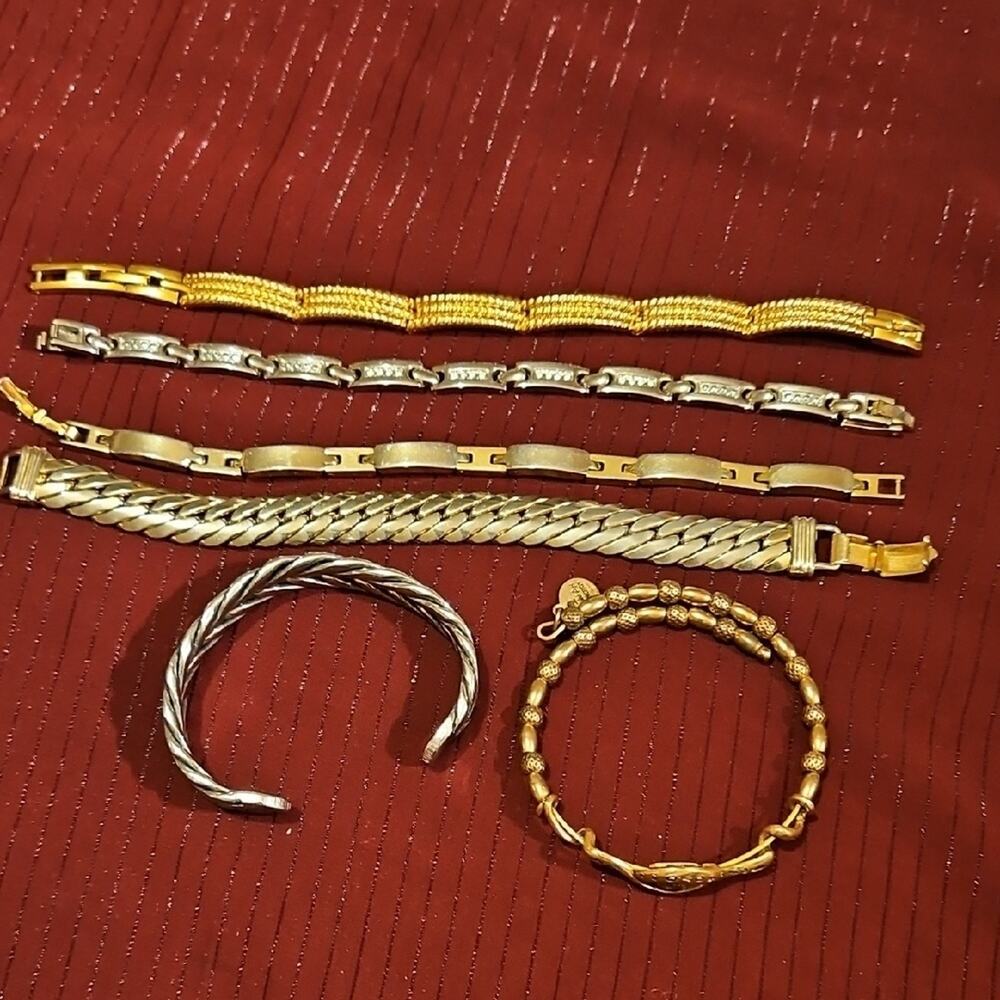 6 Assorted Gold and Silver Bracelets